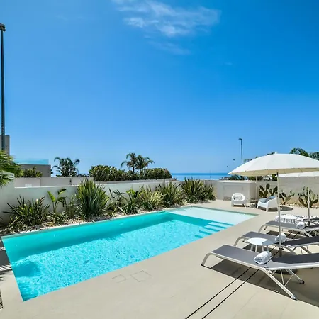 Casa Blanca Exclusive With Private Pool Villa Marina di Ragusa