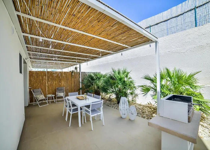 Casa Blanca Exclusive With Private Pool Marina di Ragusa
